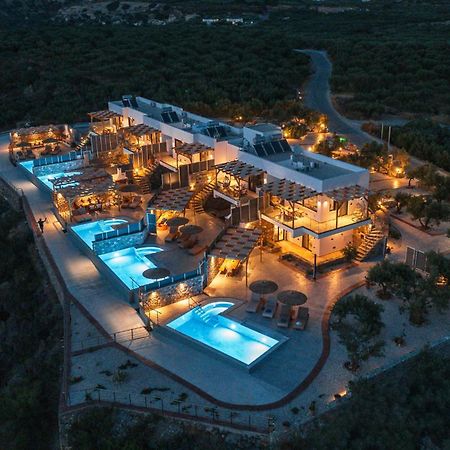 Mediterranean View Villa Makrýgialos Eksteriør billede