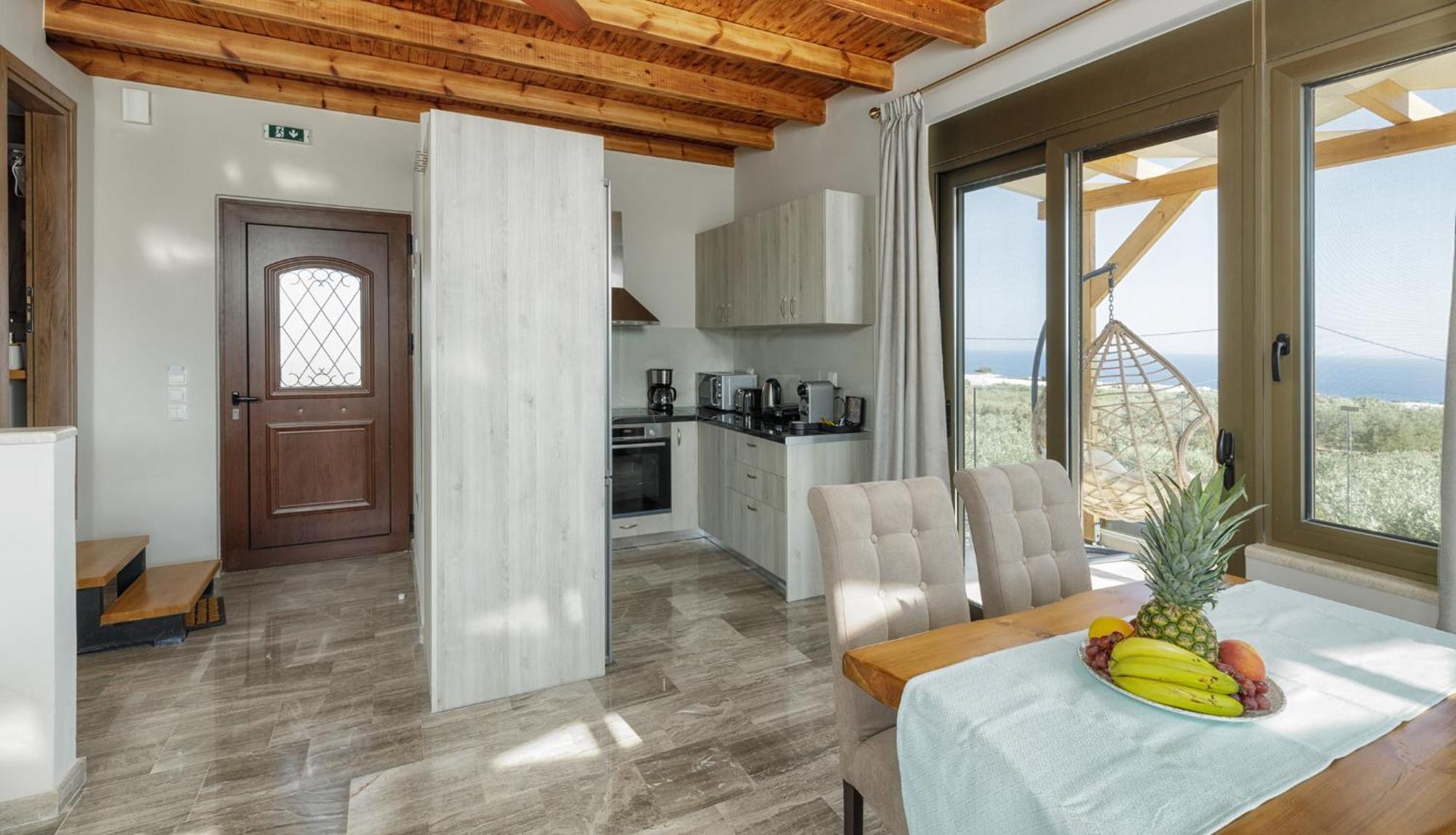 Mediterranean View Villa Makrýgialos Eksteriør billede