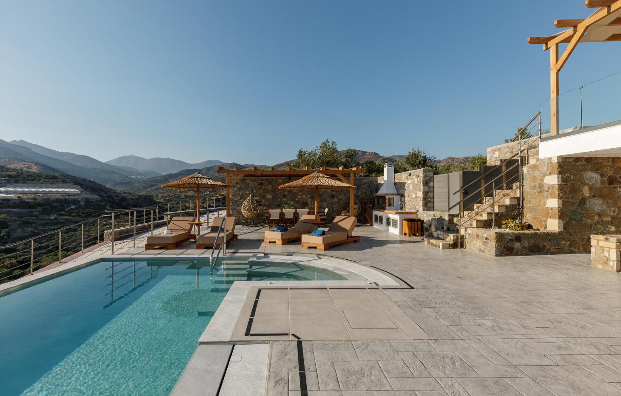 Mediterranean View Villa Makrýgialos Eksteriør billede